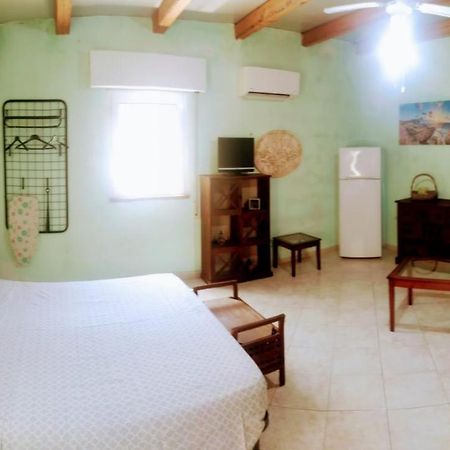 Casa Degli Oleandri Hotell Alcamo Eksteriør bilde