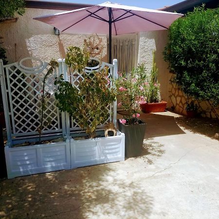 Casa Degli Oleandri Hotell Alcamo Eksteriør bilde